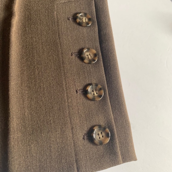 Dress Pants Size 8 with Decorative Buttons NWOT - Picture 7 of 12